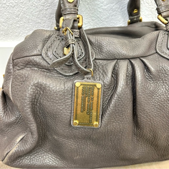 Marc Jacobs Original Baby Groove Leather Gray Purse - Picture 8 of 16
